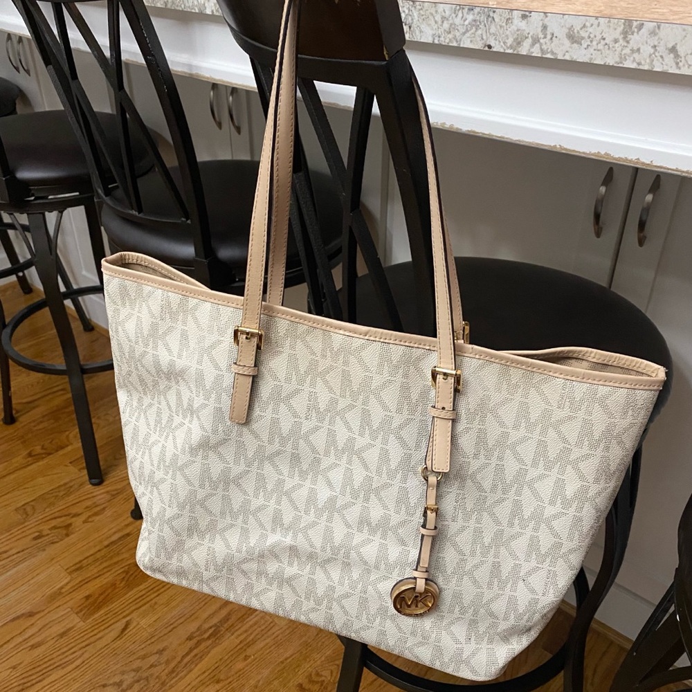 MICHAEL KORS PURSE